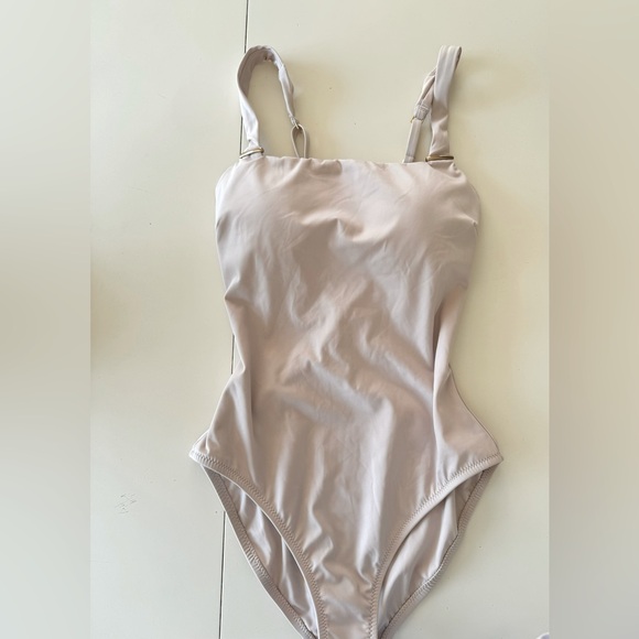 NWOT LA BLANCA LB LUXE Over the Shoulder One Piece Swimsuit - Picture 7 of 13